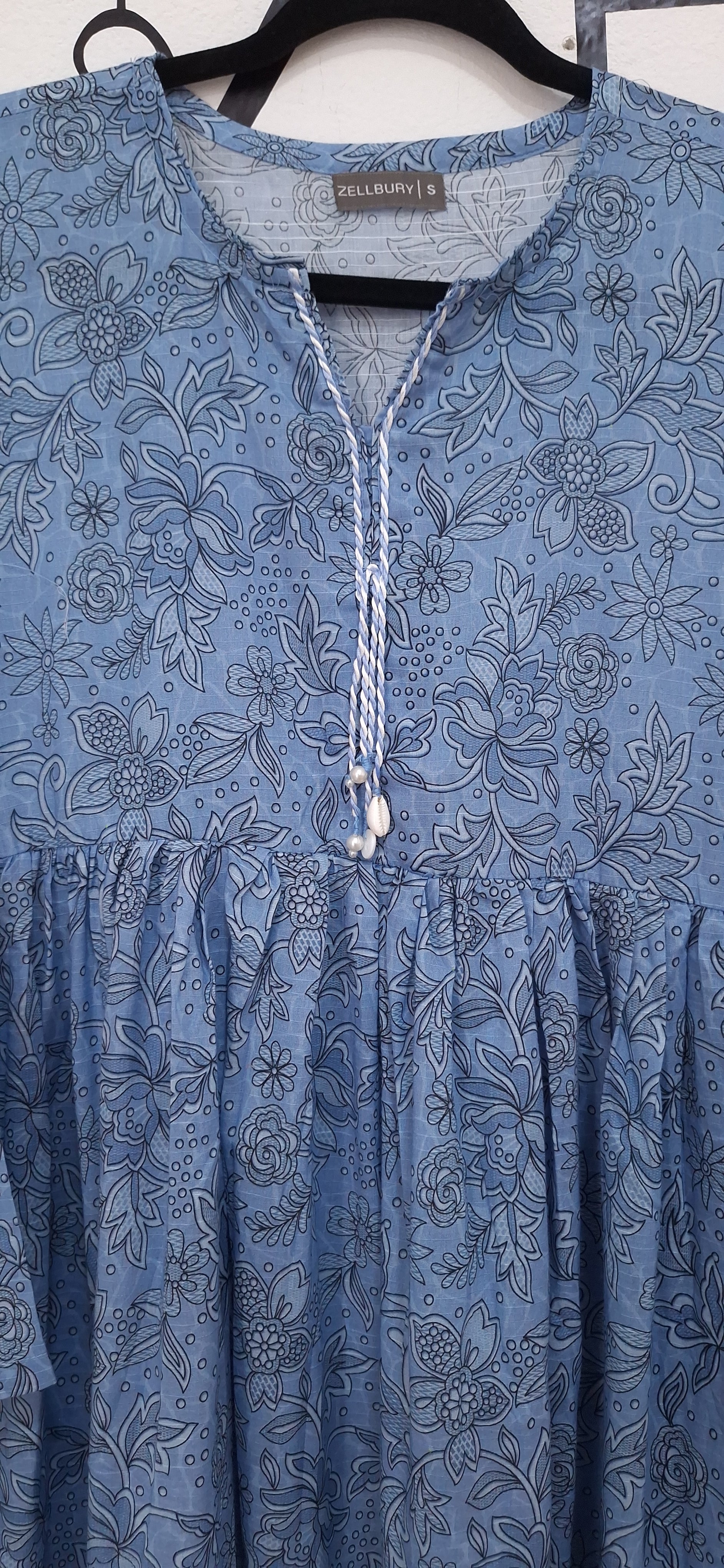 Zellbury blue sea