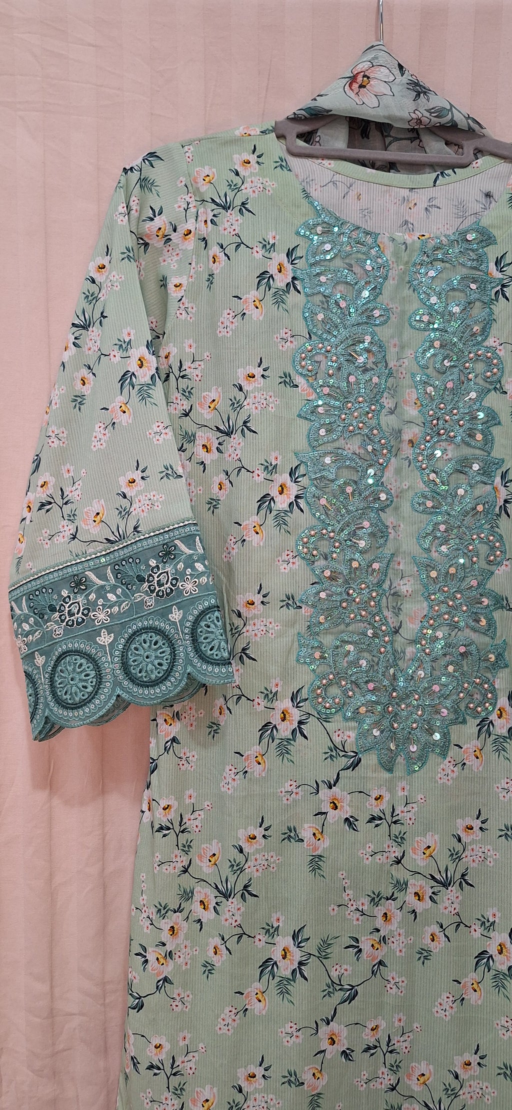 Mint Green majestic