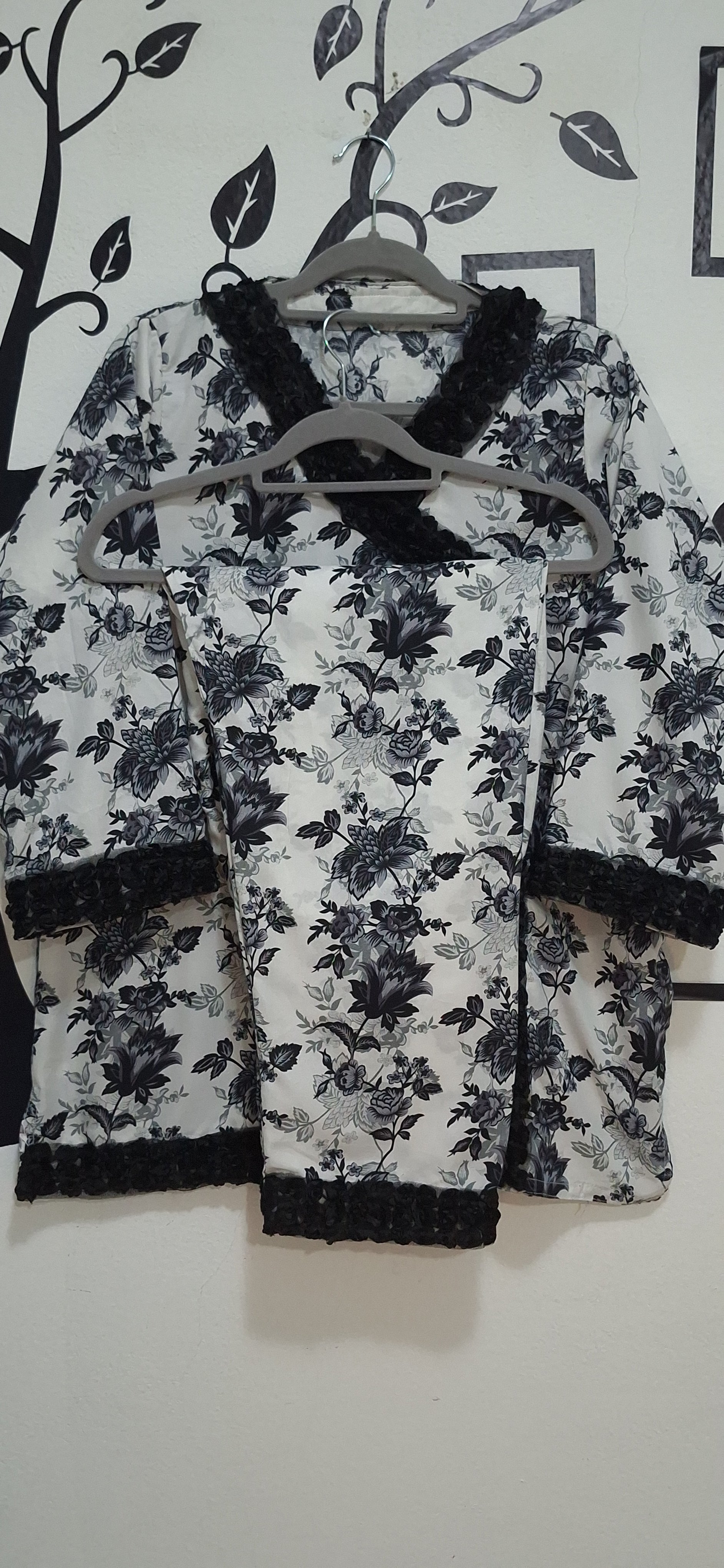 Black/White floral print coord