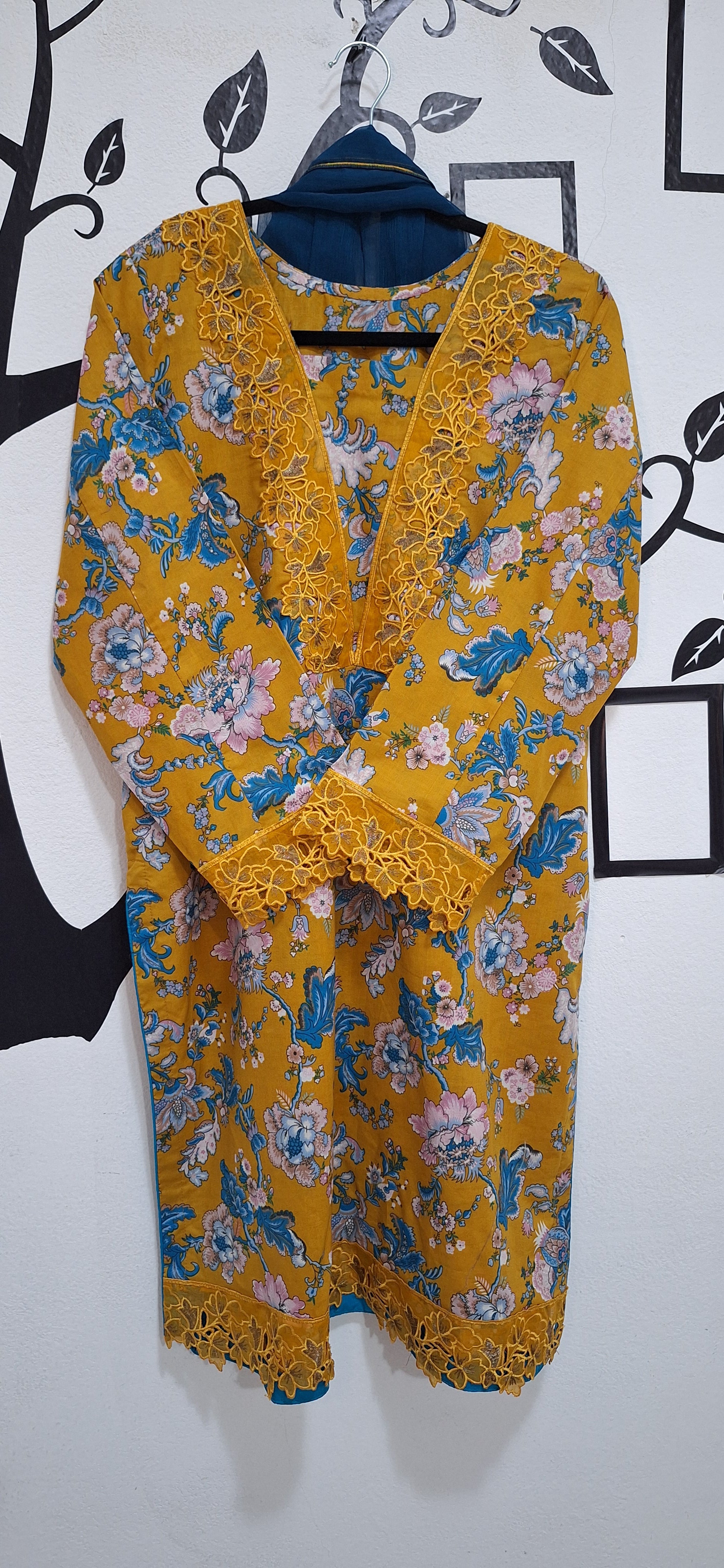 J. TStitch Mustard