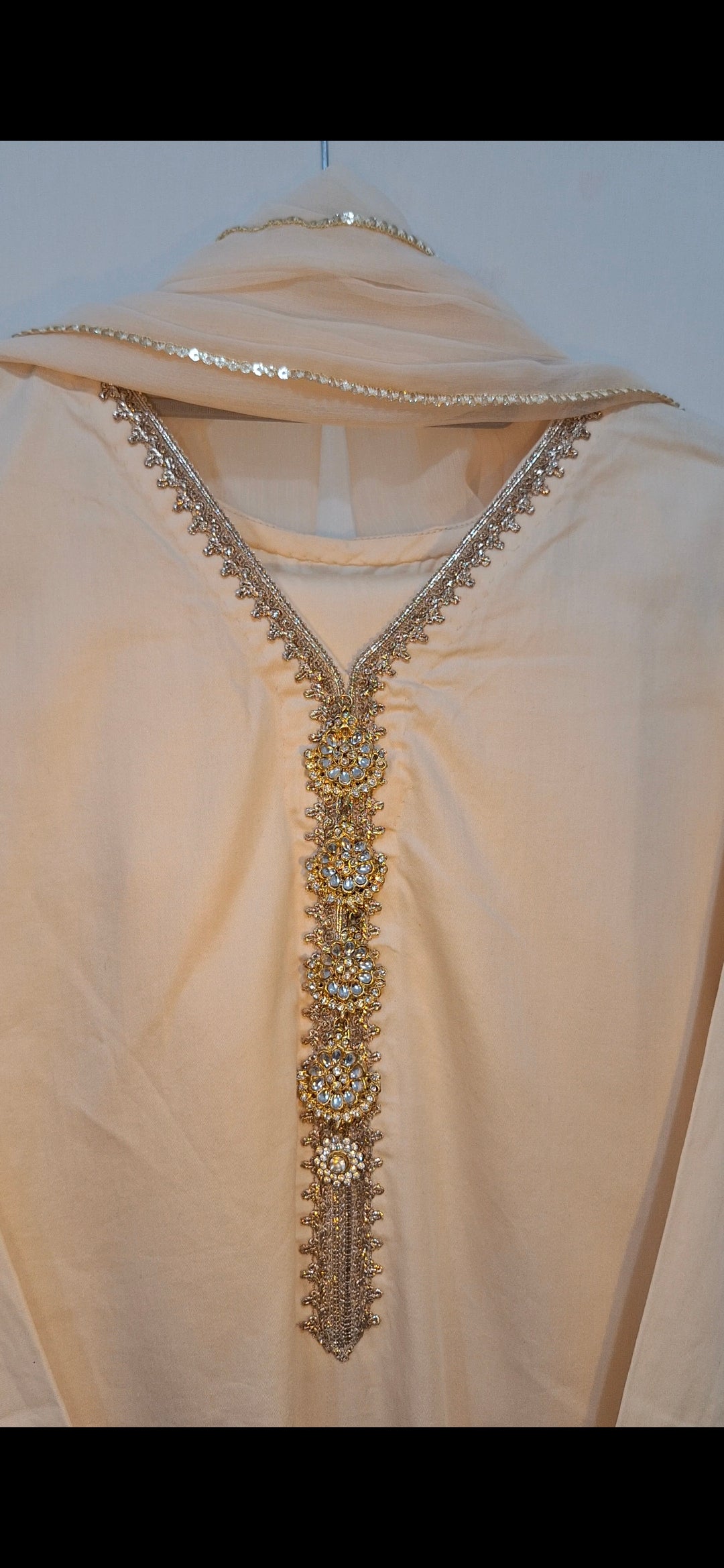 Creamy Kundan