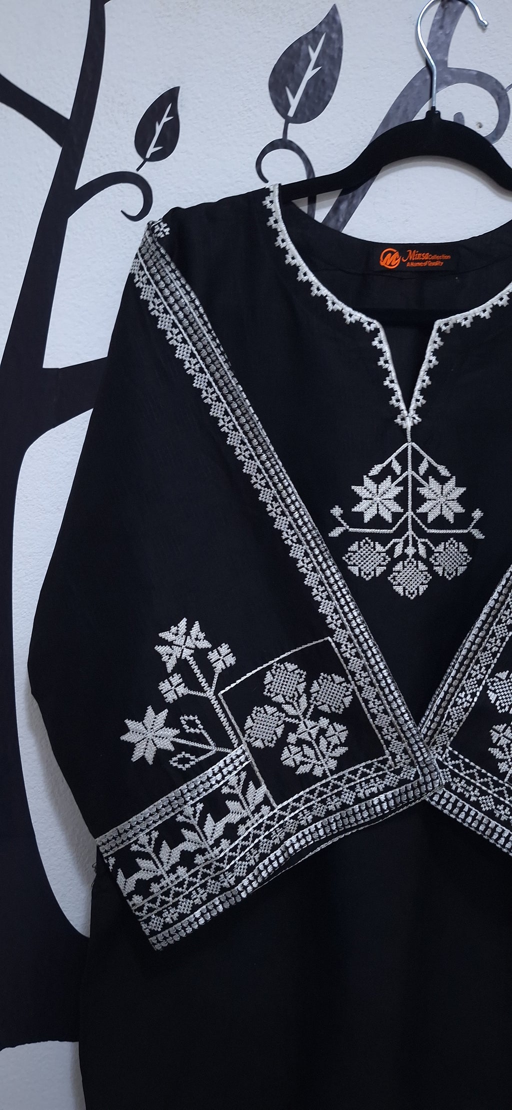 Black White embroidered