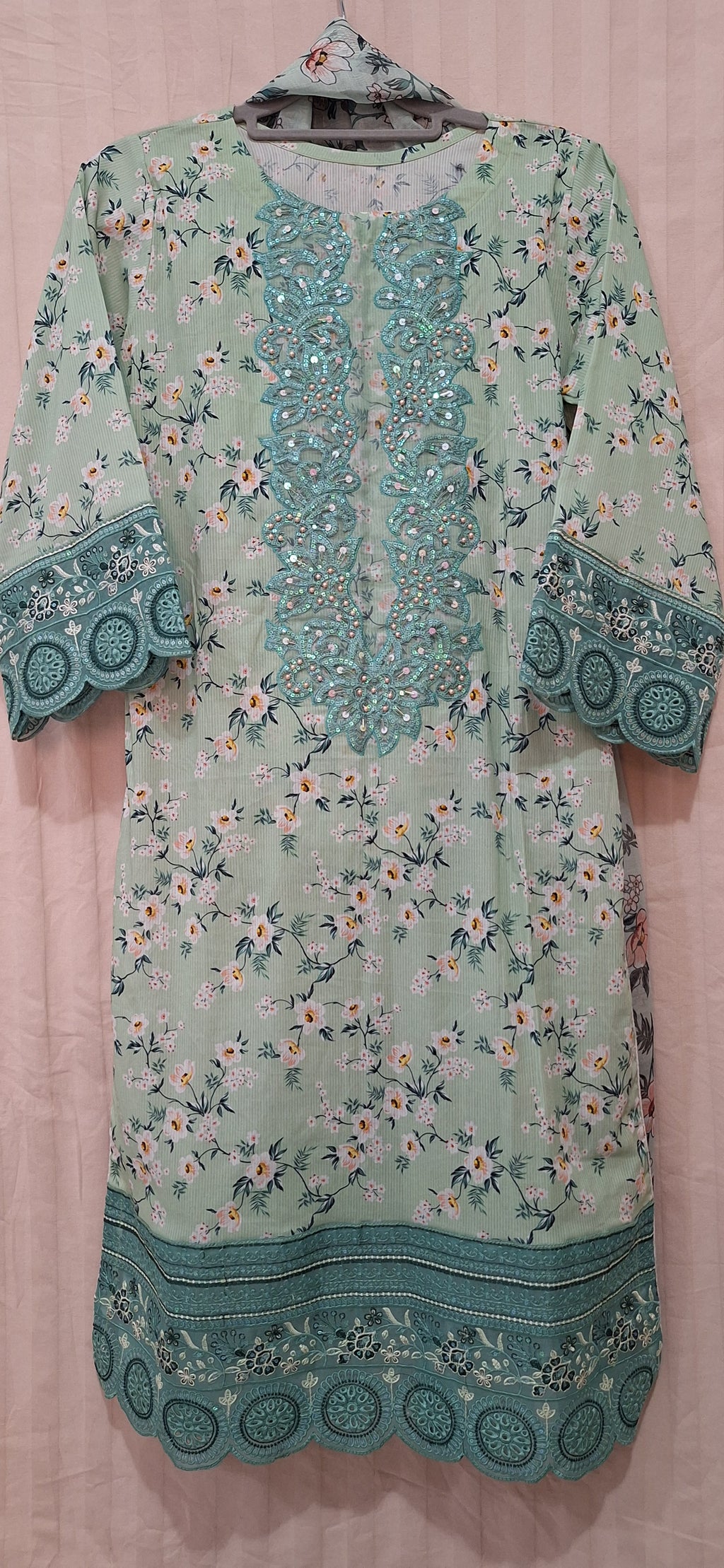 Mint Green majestic