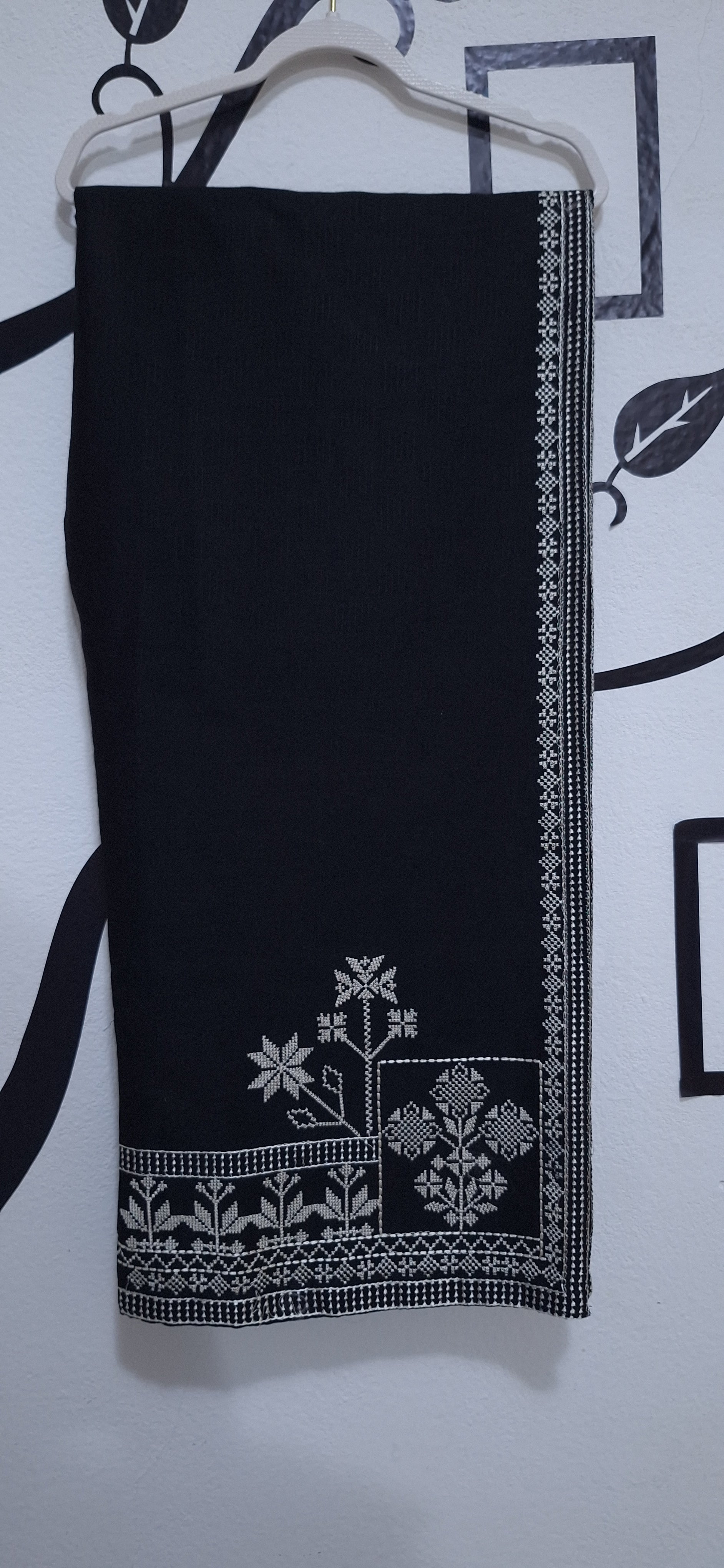 Black White embroidered